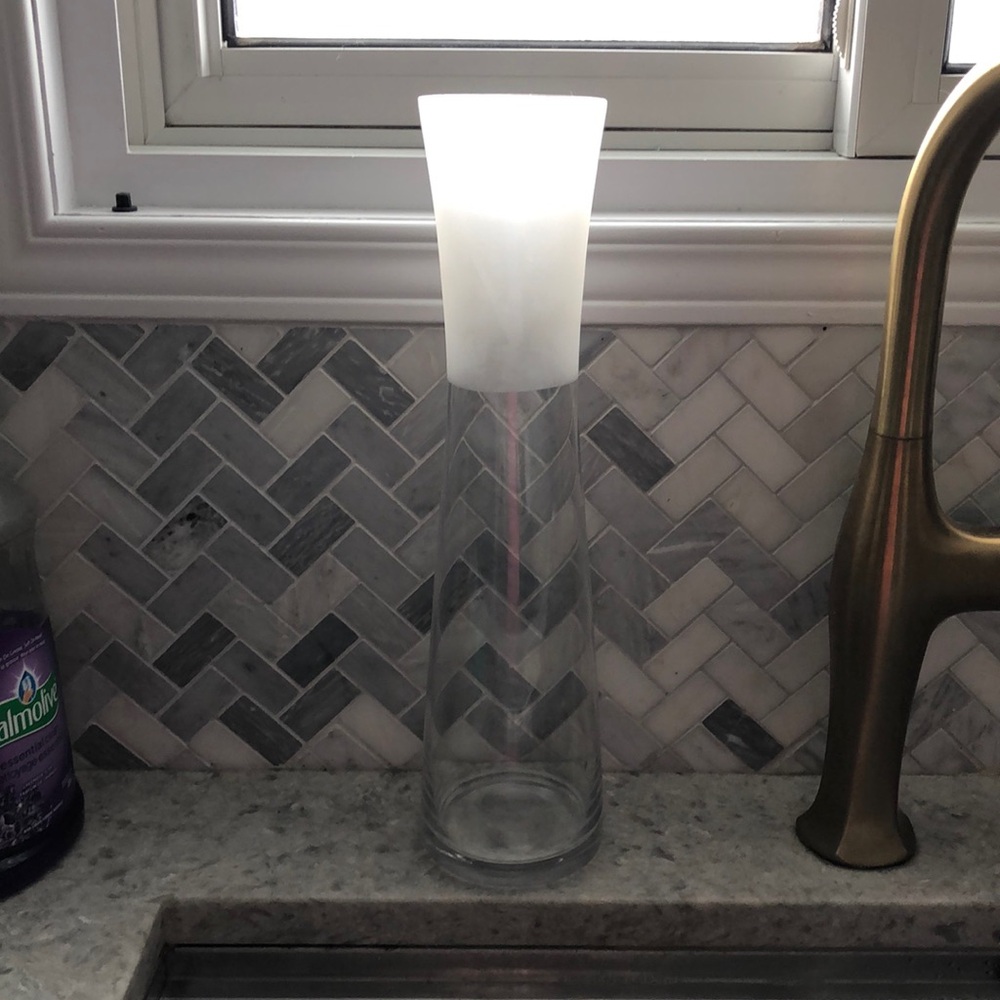- Glass frosted vase